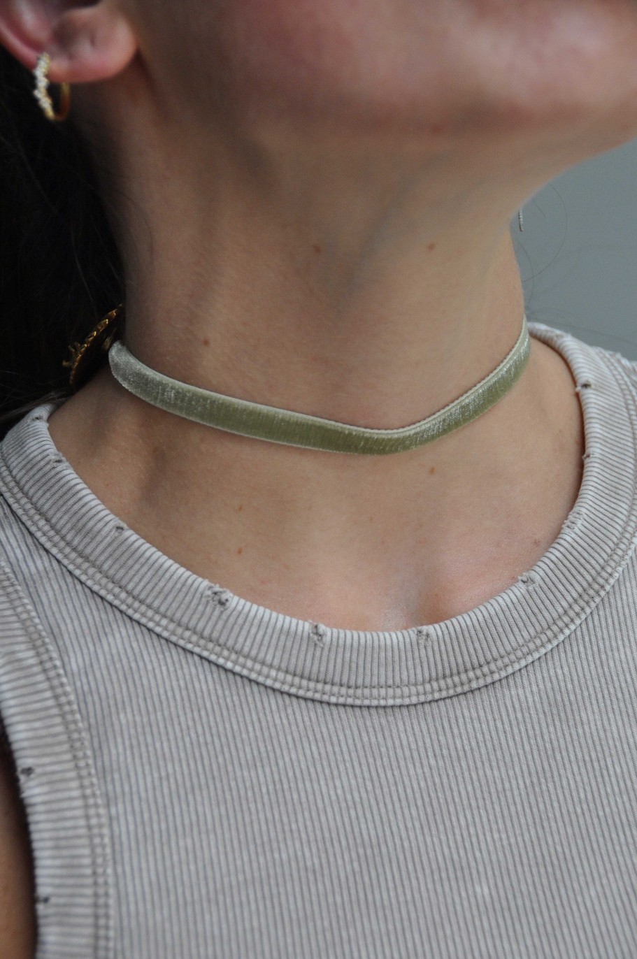 Collares Seasons by Macabla | Choker Terciopelo Colores